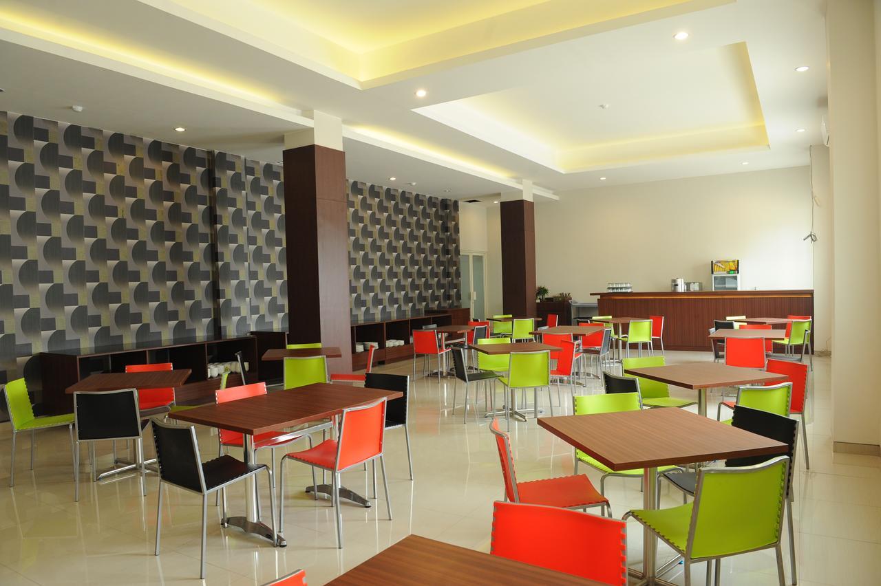 Midtown Xpress Sampit - Kalimantan Tengah Dış mekan fotoğraf